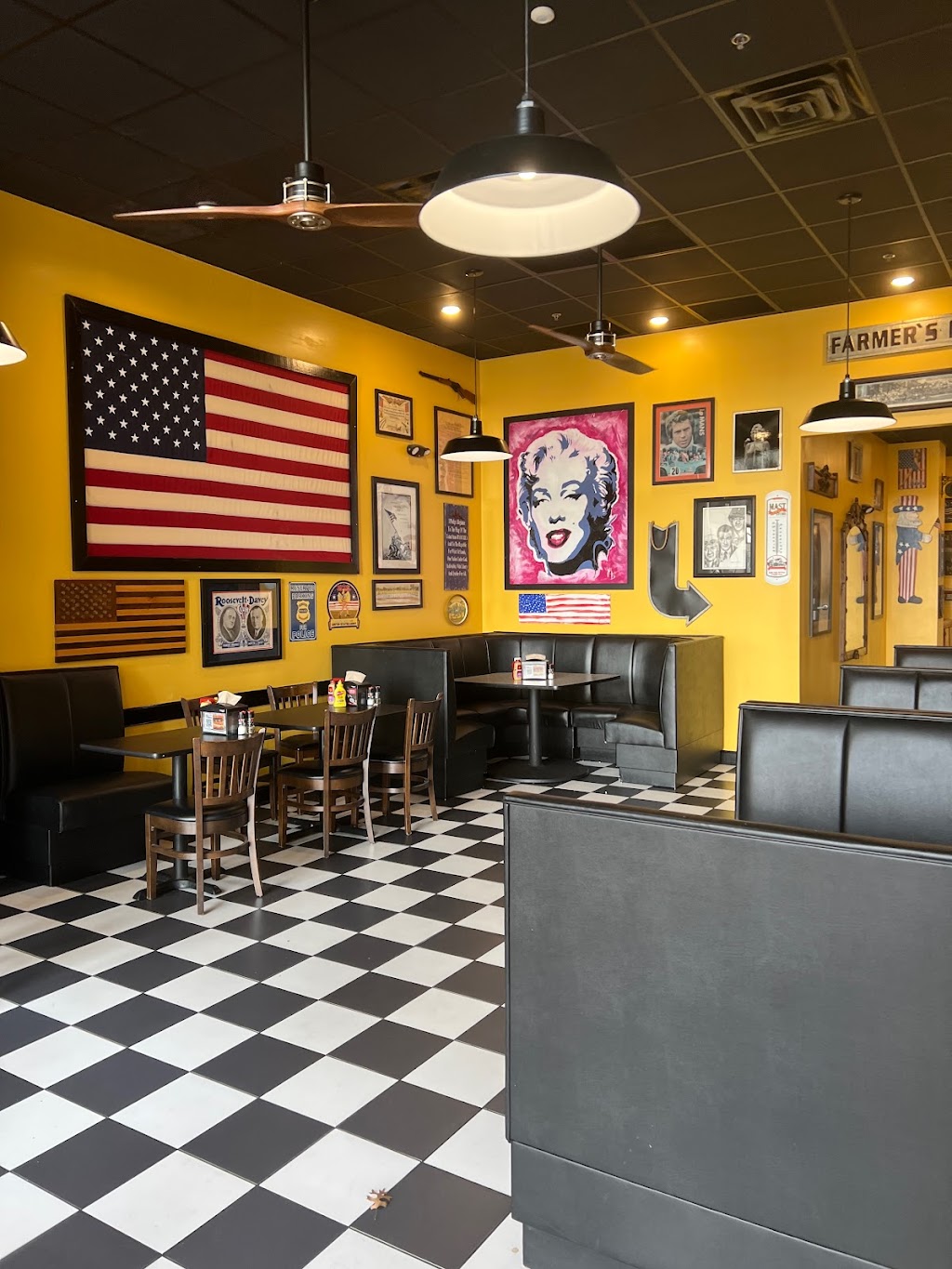 East Bay Deli - Columbia | restaurant | 1426 Main St, Columbia, SC 29201, USA | 8038142277 OR +1 803-814-2277