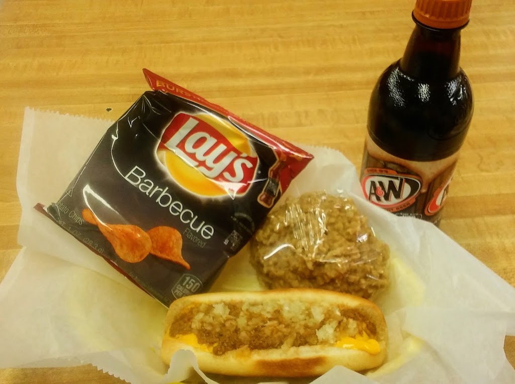 Hot Dog Hut | meal takeaway | 26 Mansfield Dr, Philippi, WV 26416, USA | 3044573200 OR +1 304-457-3200