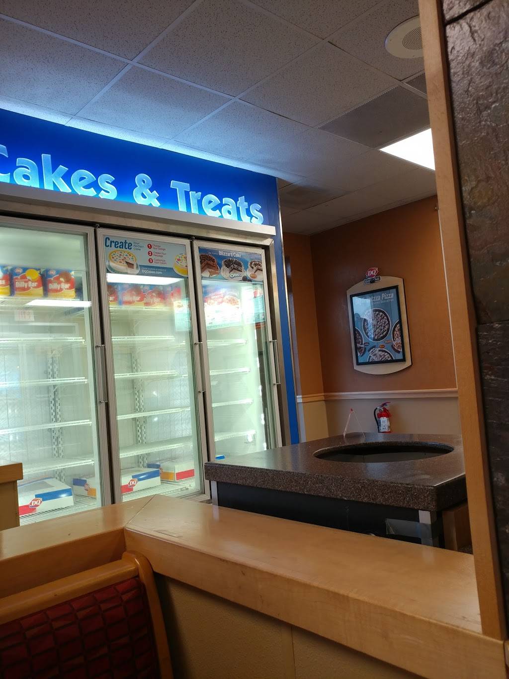 Dairy Queen Grill & Chill | restaurant | 2208 N Kansas Ave, Hastings, NE 68901, USA | 4024630132 OR +1 402-463-0132