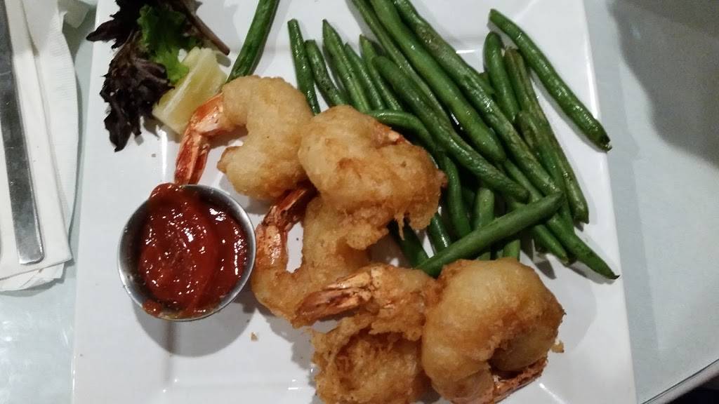 Twos Co Restaurant & Lounge | restaurant | 213 Main St, Mosinee, WI 54455, USA | 7156933090 OR +1 715-693-3090