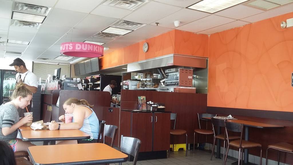 Dunkin | cafe | 100 Baltimore Pike, Springfield, PA 19064, USA | 6105441581 OR +1 610-544-1581