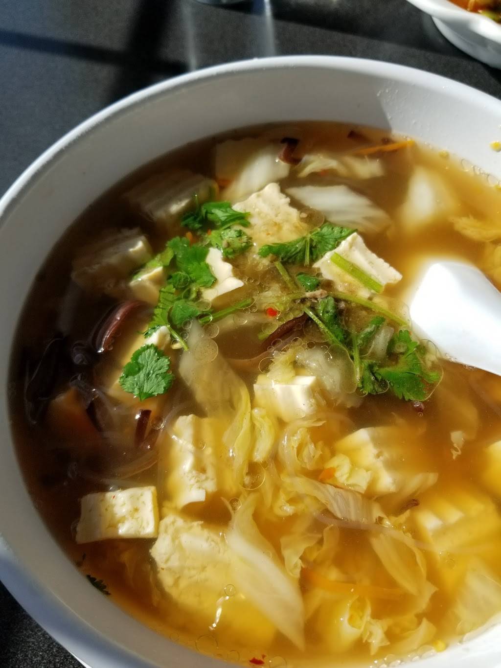 Sri Uma Thai Cuisine | restaurant | 7828 NE Bothell Way, Kenmore, WA 98028, USA | 4258063929 OR +1 425-806-3929