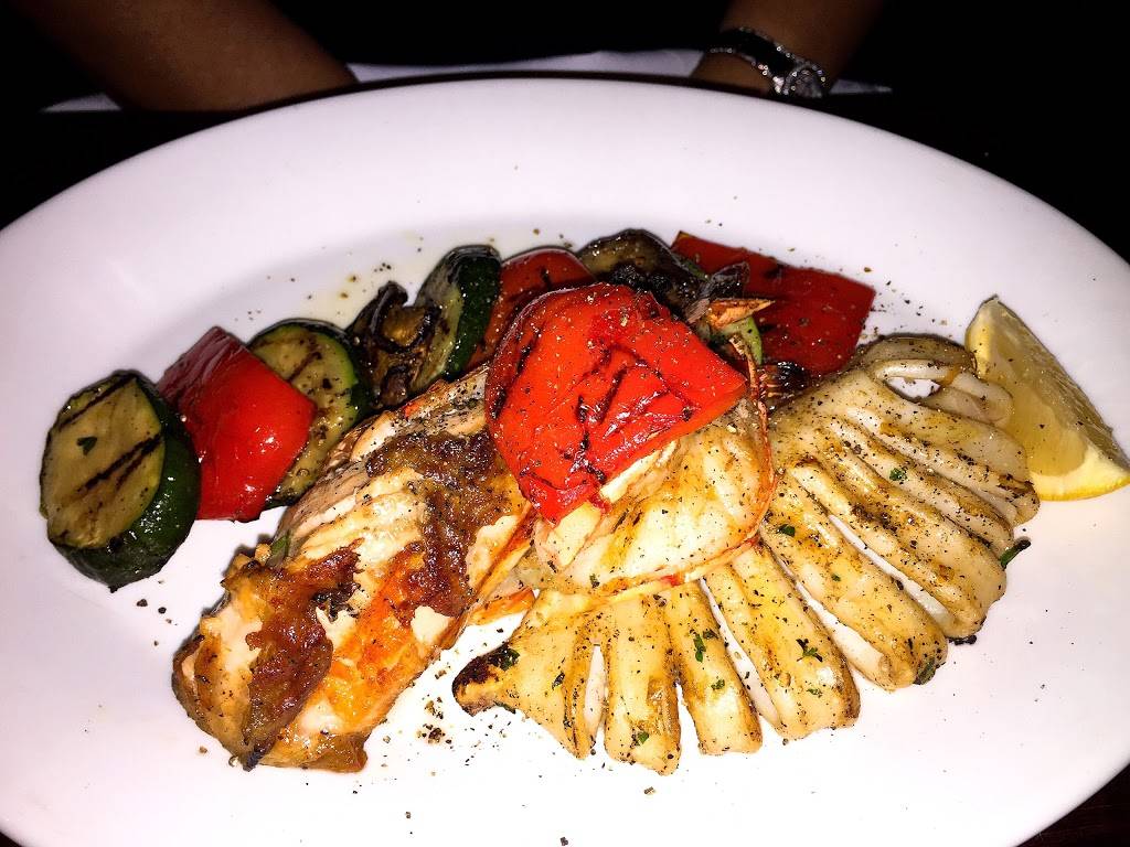 Mezza Notte Trattoria | restaurant | 5304 Yonge St, North York, ON M2N 5R2, Canada | 4162222888 OR +1 416-222-2888