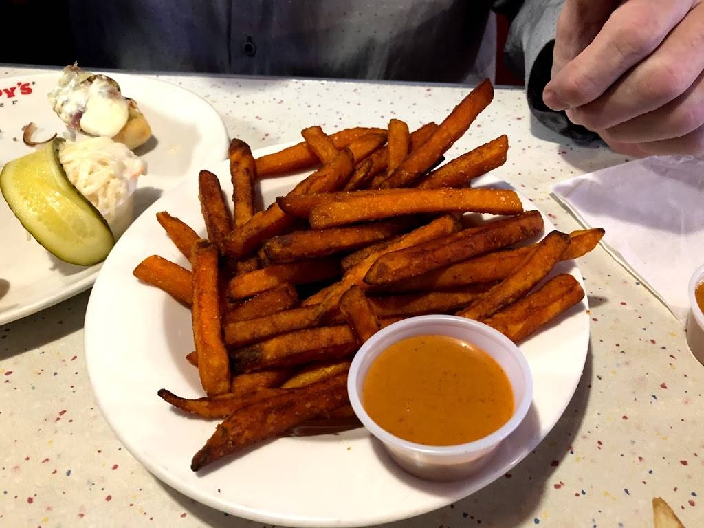 Wimpys | restaurant | 400 Townline, Orangeville, ON L9W 3Z6, Canada | 5199431165 OR +1 519-943-1165