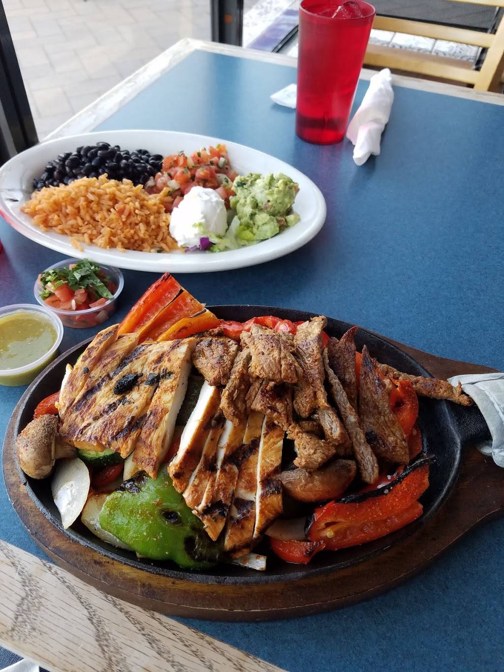 Las Fajitas | restaurant | 4250 Barranca Pkwy L, Irvine, CA 92604, USA | 9496530707 OR +1 949-653-0707