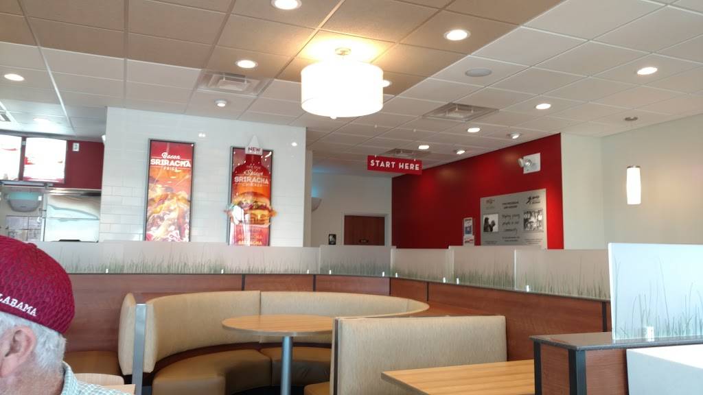 Wendys | restaurant | 231 Main St E, Rainsville, AL 35986, USA | 2566383225 OR +1 256-638-3225