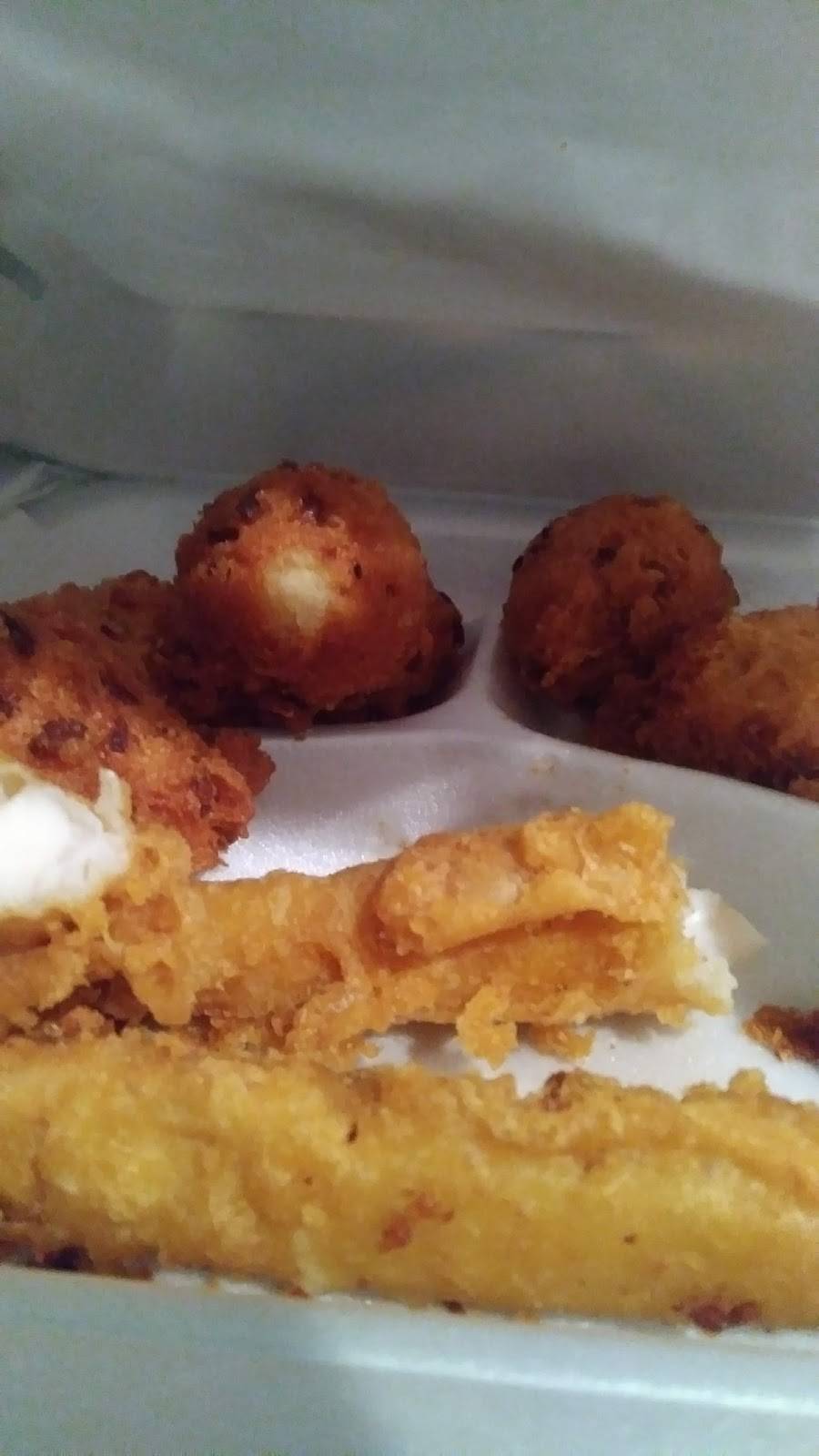 Captain Ds | restaurant | 7000 Reading Rd, Cincinnati, OH 45237, USA | 5137314967 OR +1 513-731-4967