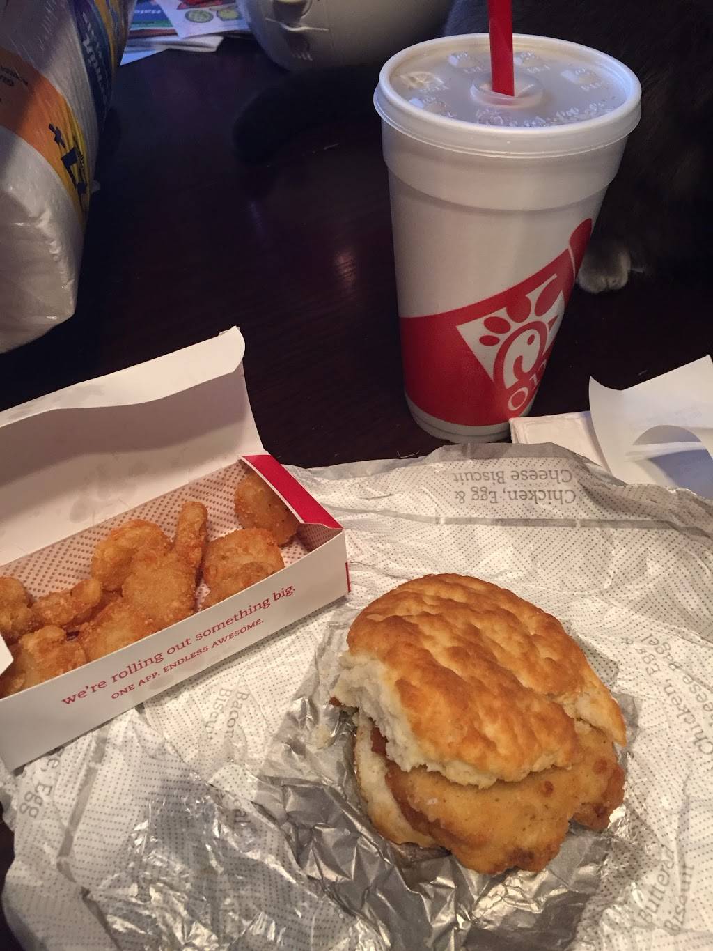 Chick-fil-A | restaurant | 1545 Edgeknoll Dr SE, Grand Rapids, MI 49508, USA | 6166566000 OR +1 616-656-6000