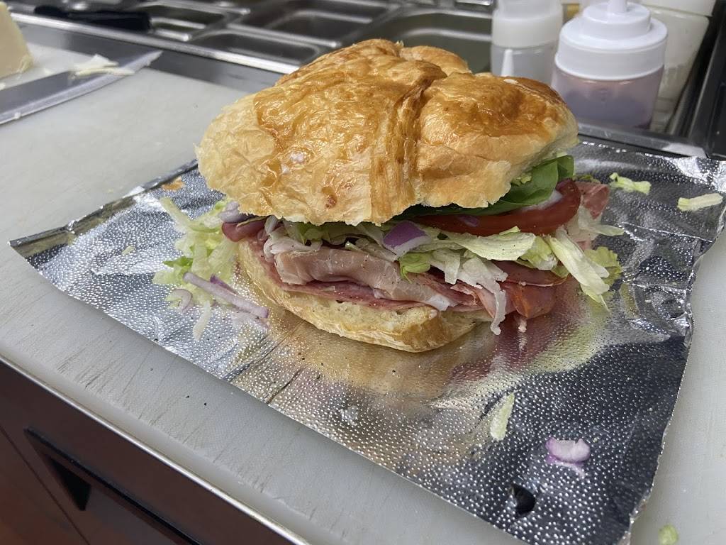 Empire Deli | restaurant | 154 W 40th St, San Bernardino, CA 92407, USA | 9098042477 OR +1 909-804-2477