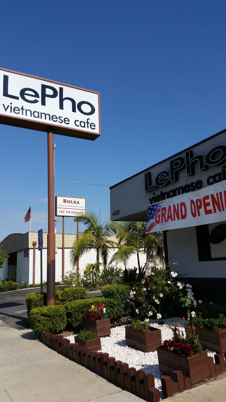 LePho | restaurant | 6522 Bolsa Ave, Huntington Beach, CA 92647, USA | 7148984888 OR +1 714-898-4888