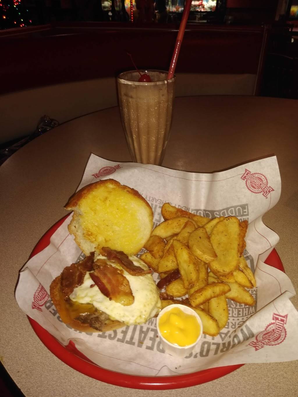 Fuddruckers | restaurant | 2519 Knob Creek Rd, Johnson City, TN 37604, USA | 4239151004 OR +1 423-915-1004