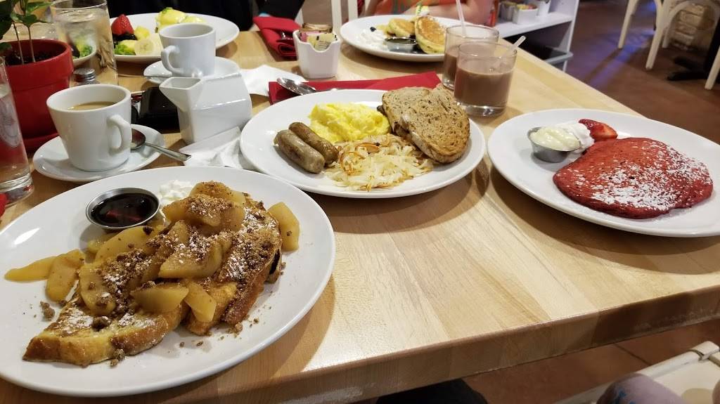 Red Spire Brunch House | restaurant | 800 Cottageview Dr Suite #30, Traverse City, MI 49684, USA | 2312524648 OR +1 231-252-4648