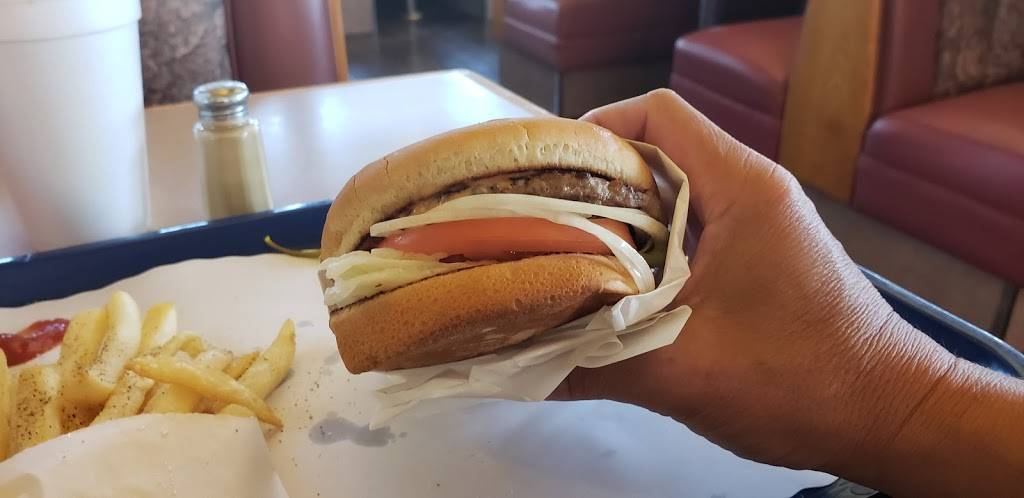 Yorgos Burgers | restaurant | 17325 S Western Ave, Gardena, CA 90247, USA | 3103247200 OR +1 310-324-7200