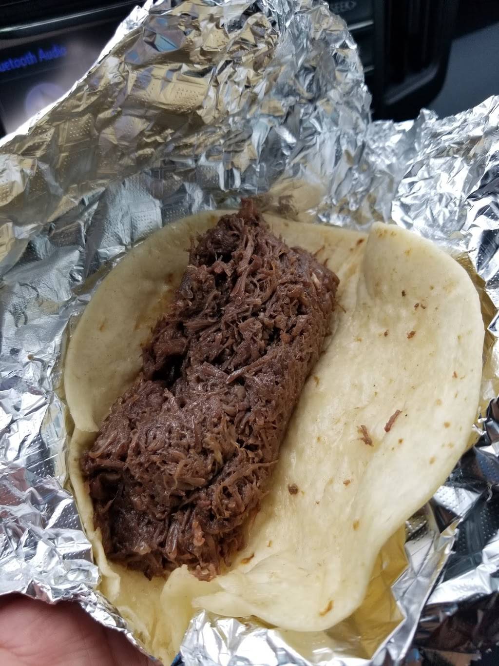 Rios Barbacoa | restaurant | 9815 Culebra Rd # 101, San Antonio, TX 78251, USA | 2105096287 OR +1 210-509-6287