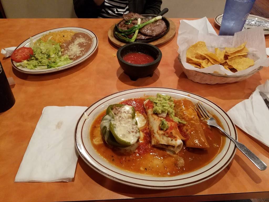 El Campesino | restaurant | 4097 William Penn Hwy, Monroeville, PA 15146, USA | 4123731772 OR +1 412-373-1772