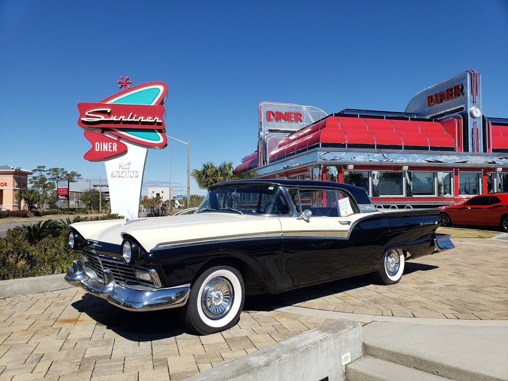 Sunliner Diner | restaurant | 100 E 2nd Ave, Gulf Shores, AL 36542, USA | 2519376590 OR +1 251-937-6590