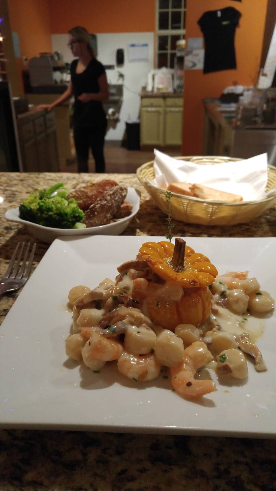 Seasons Cafe | restaurant | 15 Village Center Dr, Reading, PA 19607, USA | 6104010303 OR +1 610-401-0303