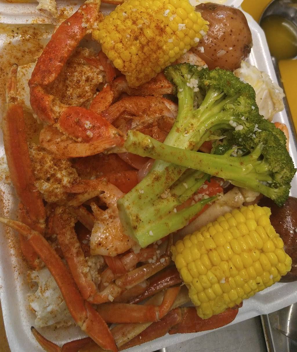 Bottom of the Sea Soul | restaurant | 327 S 52nd St, Philadelphia, PA 19143, USA | 2154762000 OR +1 215-476-2000