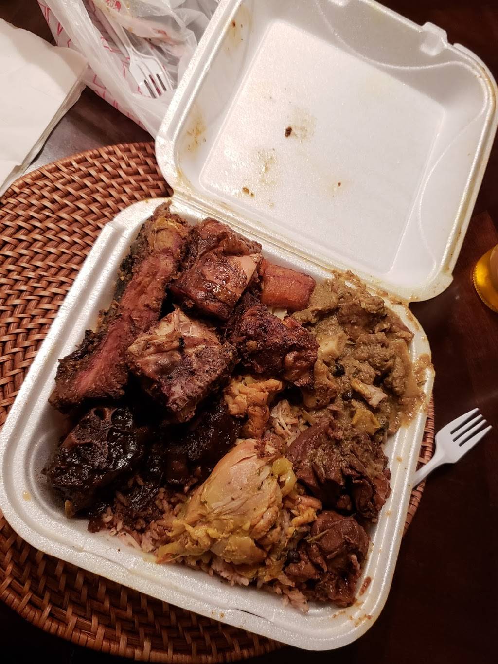 Scotch Bonnett Jamaican Restaurant | restaurant | 4454 Campbellton Rd SW, Atlanta, GA 30331, USA | 4043443359 OR +1 404-344-3359