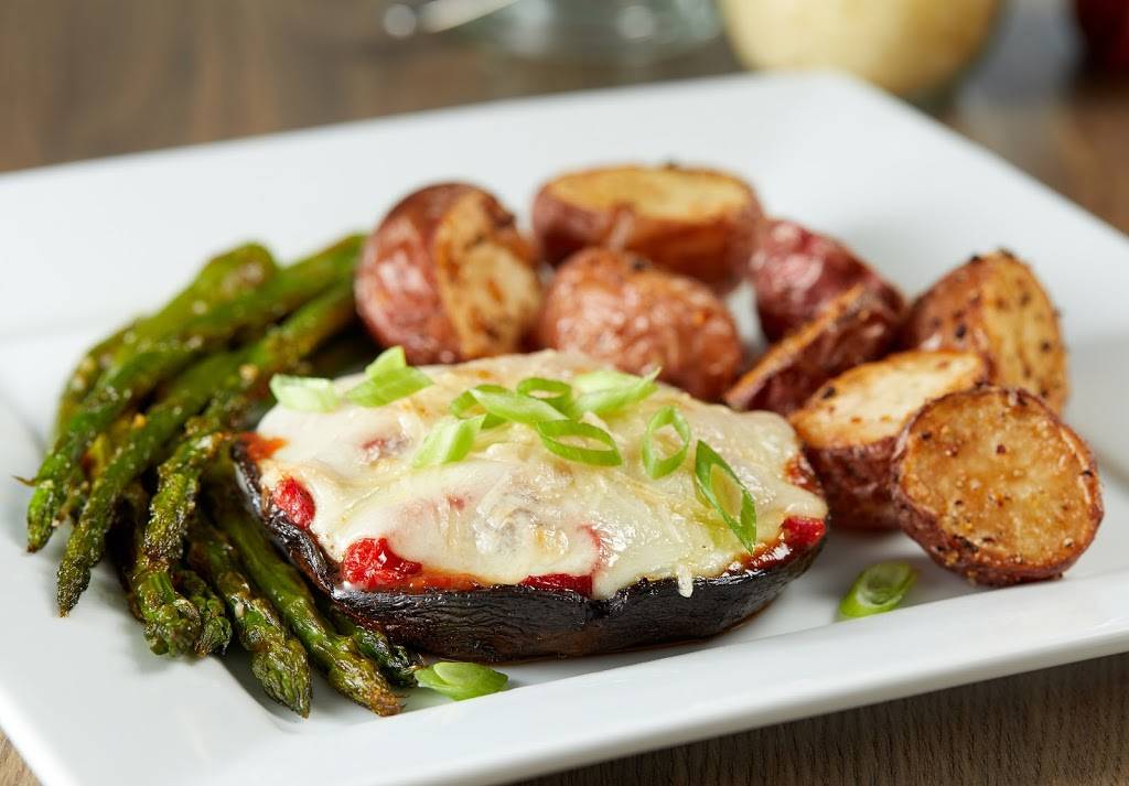 TooJays Deli • Bakery • Restaurant | restaurant | Mercato Plaza, 9105 Strada Pl, Naples, FL 34108, USA | 2397781813 OR +1 239-778-1813