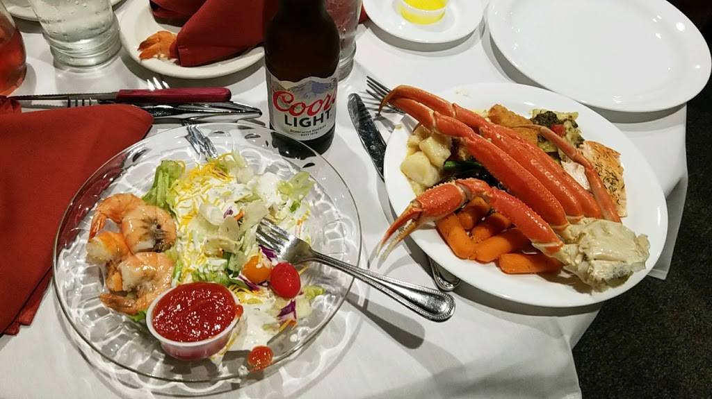 Skips Restaurant and Catering | restaurant | 16710 Lakeshore Rd, New Buffalo, MI 49117, USA | 2694693330 OR +1 269-469-3330