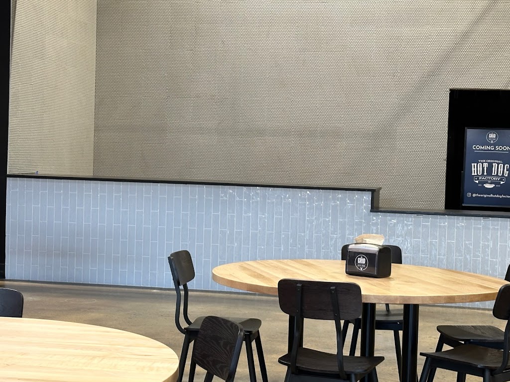 Mama’s Boy at Wire Park | restaurant | 1725 Electric Ave Suite 146, Watkinsville, GA 30677, USA | 7066128438 OR +1 706-612-8438