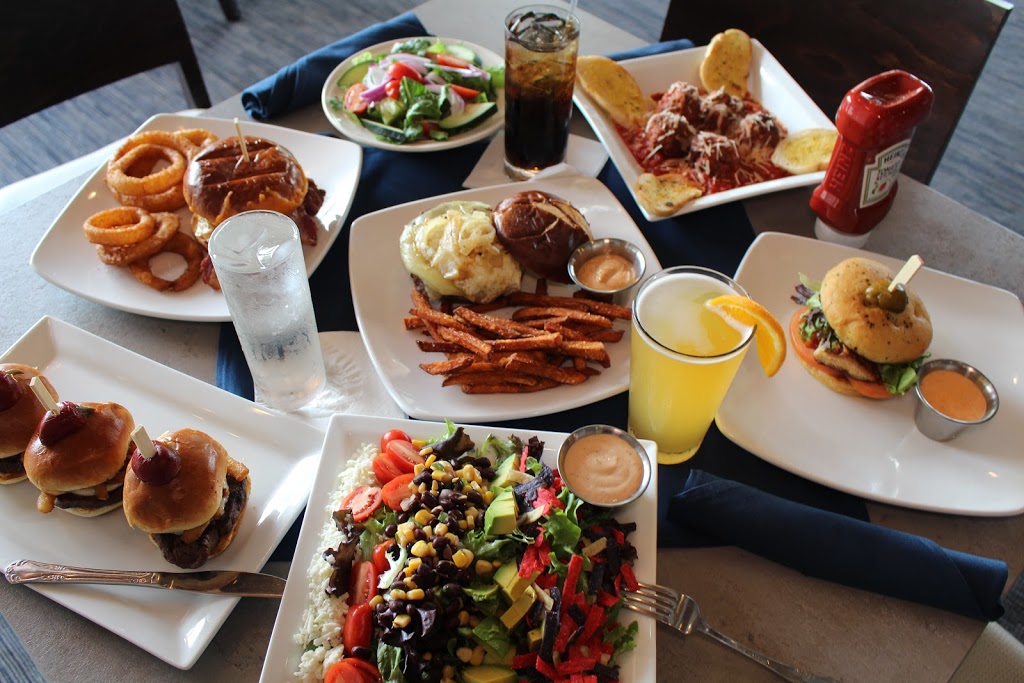 Klein Creek Golf Club | restaurant | 1N333 Pleasant Hill Rd, Winfield, IL 60190, USA | 6306900101 OR +1 630-690-0101