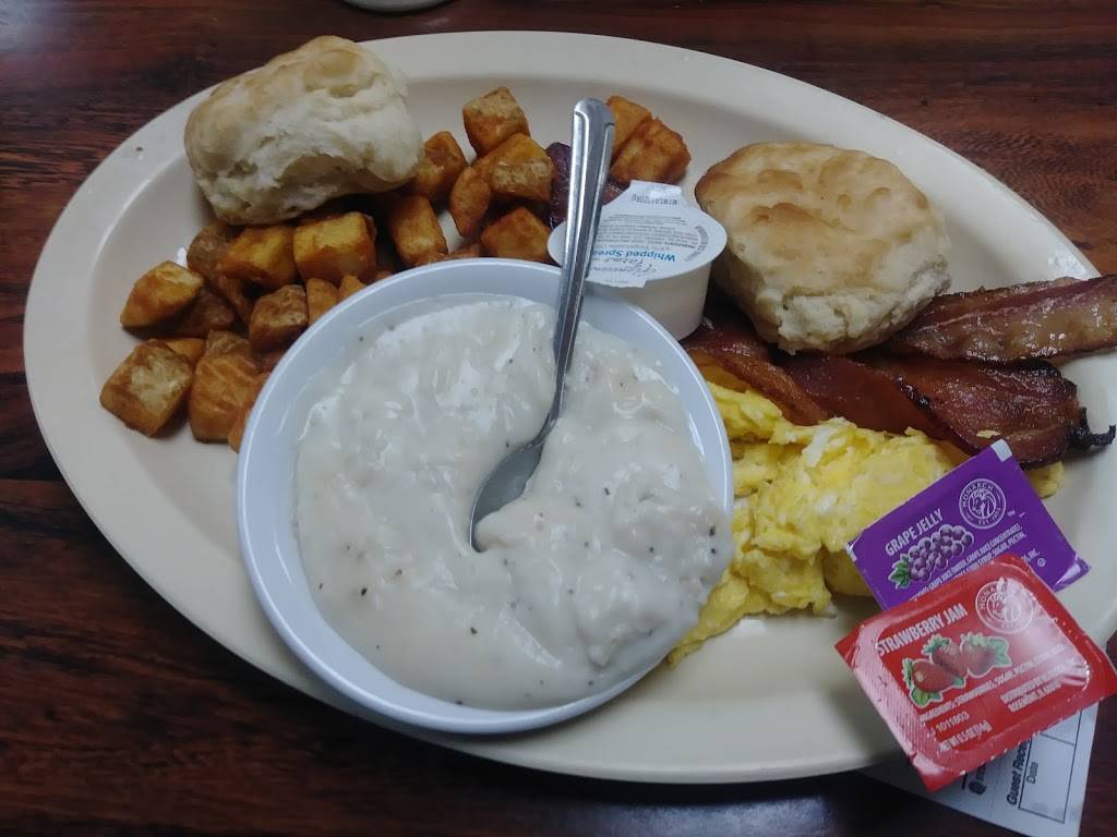 4 Little Pigs BBQ | restaurant | 198 W 5th St, Benton, KY 42025, USA | 2705279471 OR +1 270-527-9471