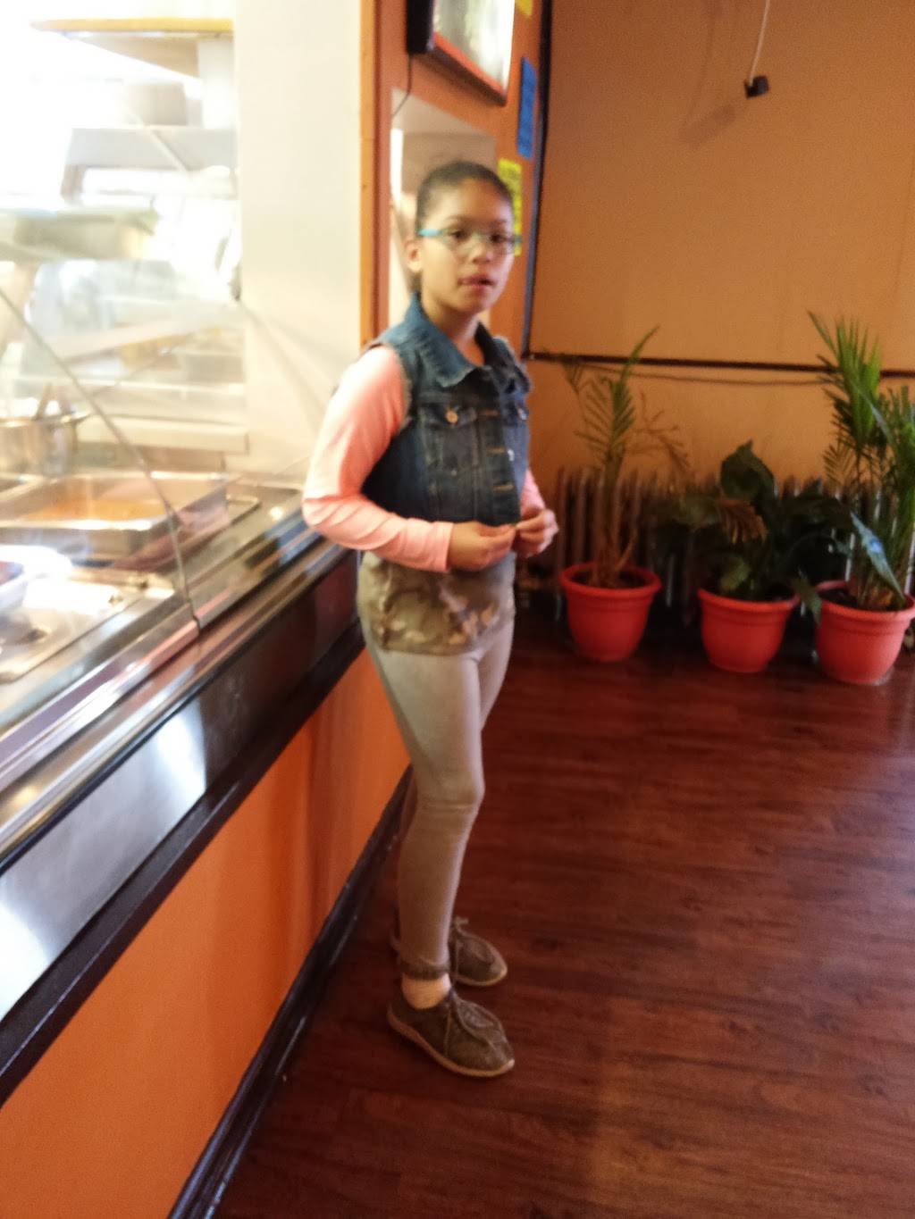 La Tia Restaurant | restaurant | 1041 E 4th St, Bethlehem, PA 18015, USA | 6104192391 OR +1 610-419-2391