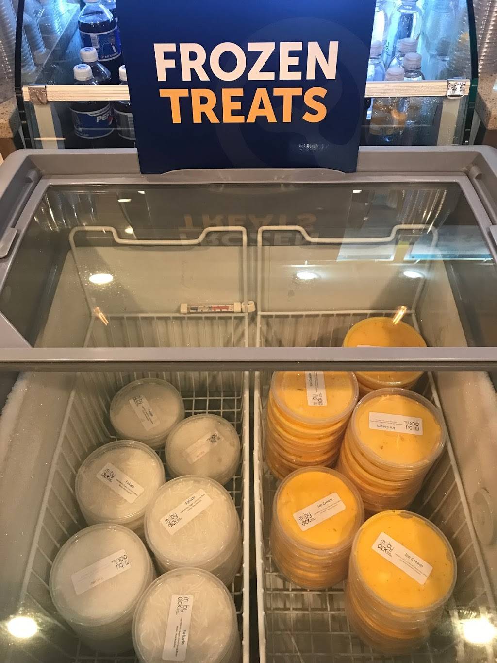 Moby Dick House of Kabob | restaurant | 4037 Campbell Ave, Arlington, VA 22206, USA | 5712578214 OR +1 571-257-8214