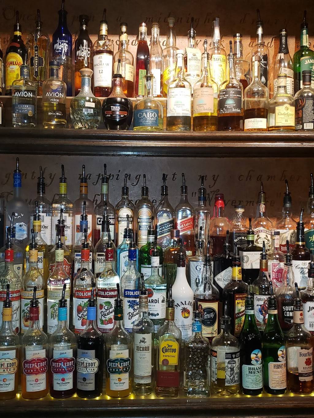 3 Crow Bar | restaurant | 1024 Woodland St, Nashville, TN 37206, USA | 6152623345 OR +1 615-262-3345