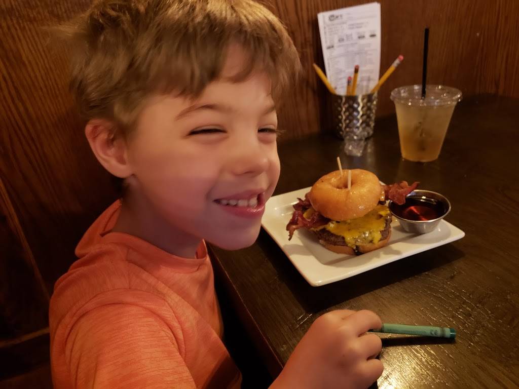 Pizza Hut | meal takeaway | 4637 W 29th St, Greeley, CO 80634, USA | 9703305463 OR +1 970-330-5463