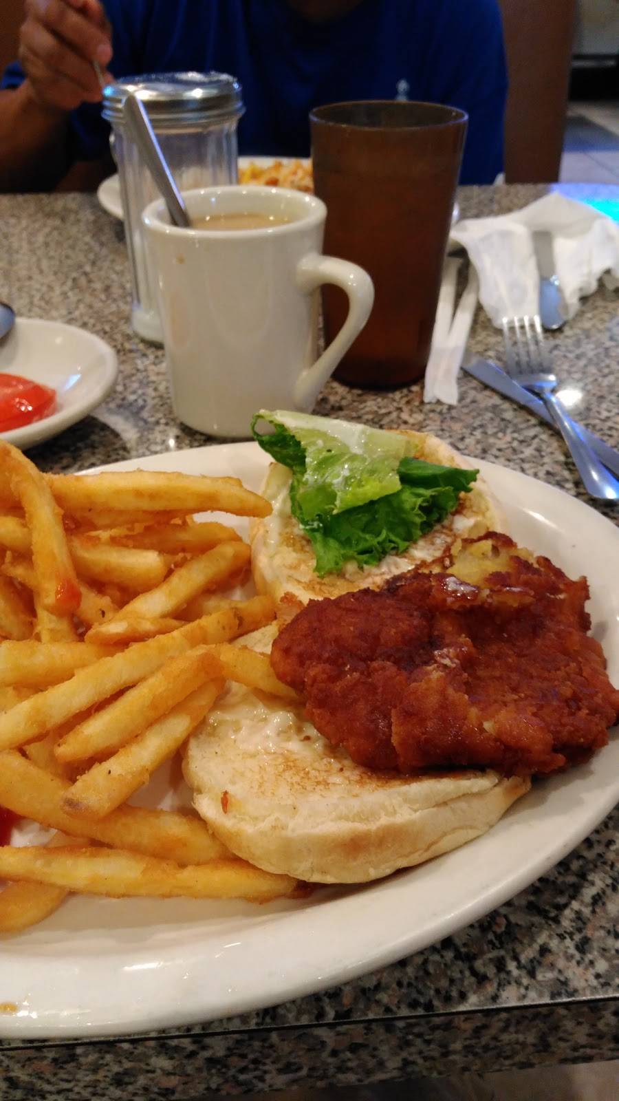 City Line Diner | restaurant | 3302 Derry St, Harrisburg, PA 17111, USA | 7175651171 OR +1 717-565-1171