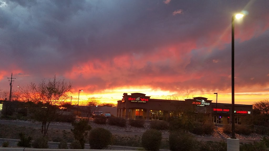 Dairy Queen Store | restaurant | 7825 E Golf Links Rd, Tucson, AZ 85730, USA | 5202943799 OR +1 520-294-3799