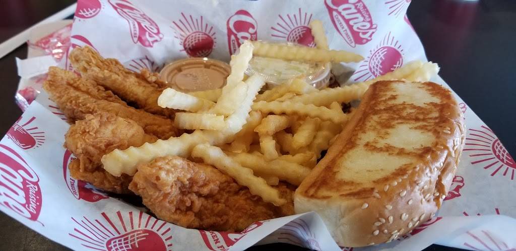 Raising Canes Chicken Fingers | meal takeaway | 6199 S Virginia St, Reno, NV 89502, USA | 7758532263 OR +1 775-853-2263