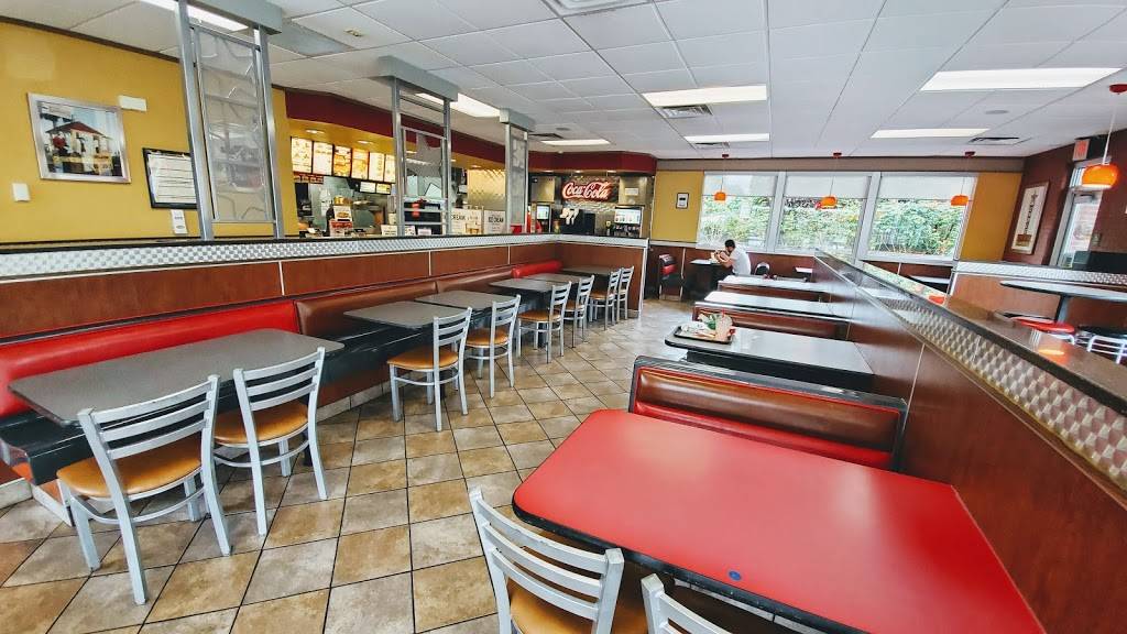 Carls Jr. | restaurant | 4525 NE 4th St, Renton, WA 98059, USA | 4252555555 OR +1 425-255-5555