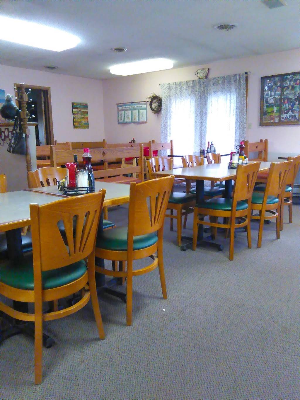 Ronys Place Restaurant and Pizzeria | restaurant | 276, Pleasant Gap, PA 16823, USA | 8143594426 OR +1 814-359-4426