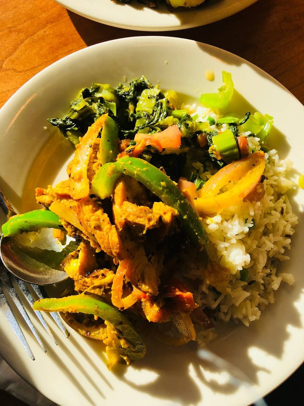 Himalayan Restaurant | restaurant | 2910 E Lake St, Minneapolis, MN 55406, USA | 6123320880 OR +1 612-332-0880