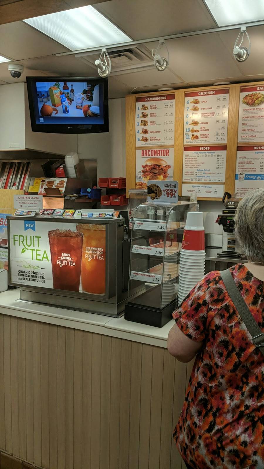 Wendys | restaurant | 395 North Center St, Westminster, MD 21157, USA | 4108760881 OR +1 410-876-0881