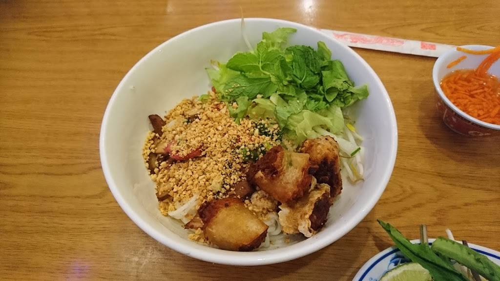 Pho Soc Trang | restaurant | 4242 Division Ave S, Kentwood, MI 49548, USA | 6165310755 OR +1 616-531-0755