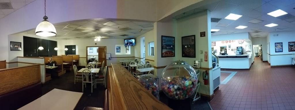 Round Table Pizza | meal delivery | 8755 Sierra College Blvd, Roseville, CA 95661, USA | 9167917288 OR +1 916-791-7288