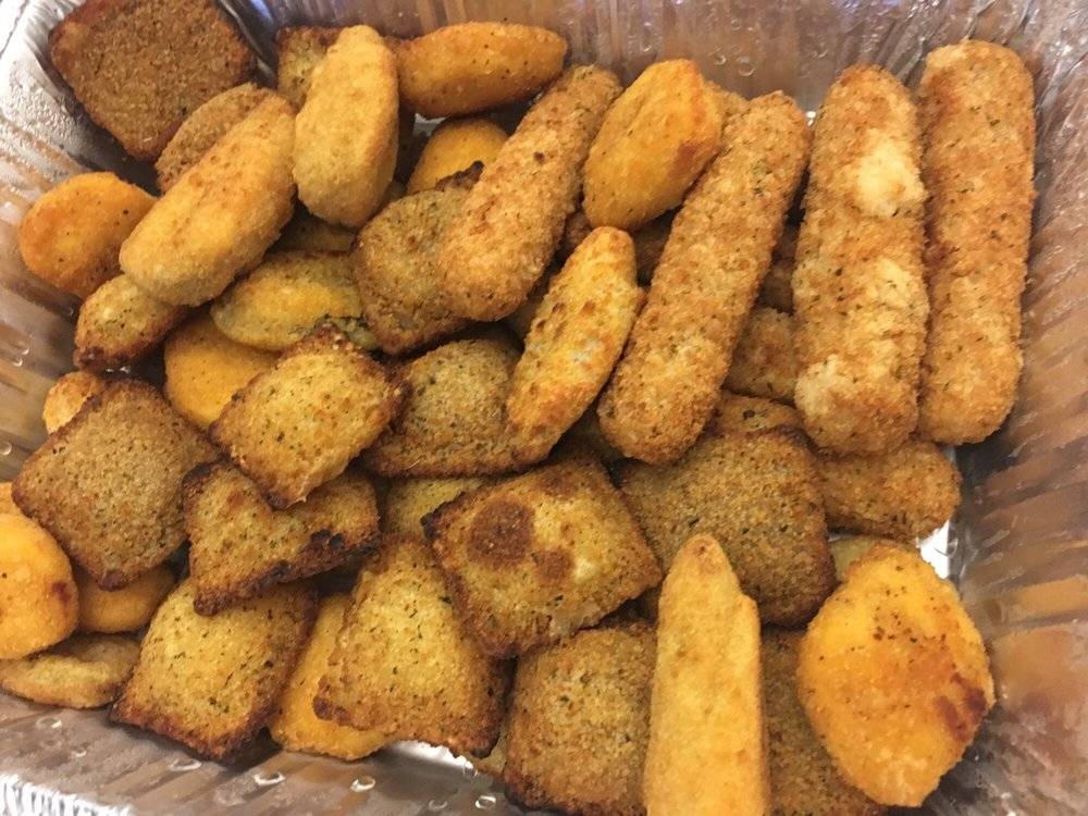 Checkers Pizza | meal delivery | 1555, 4157 Hamilton Ave, San Jose, CA 95130, USA | 4083791700 OR +1 408-379-1700