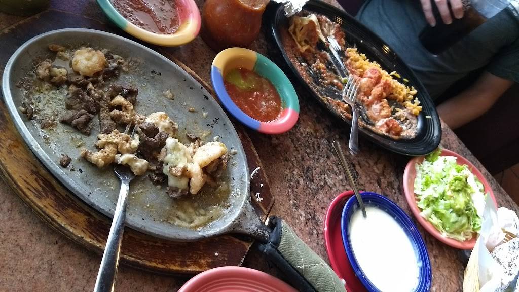 La Hacienda | restaurant | 5711 Dick Pond Rd, Myrtle Beach, SC 29588, USA | 8436503588 OR +1 843-650-3588