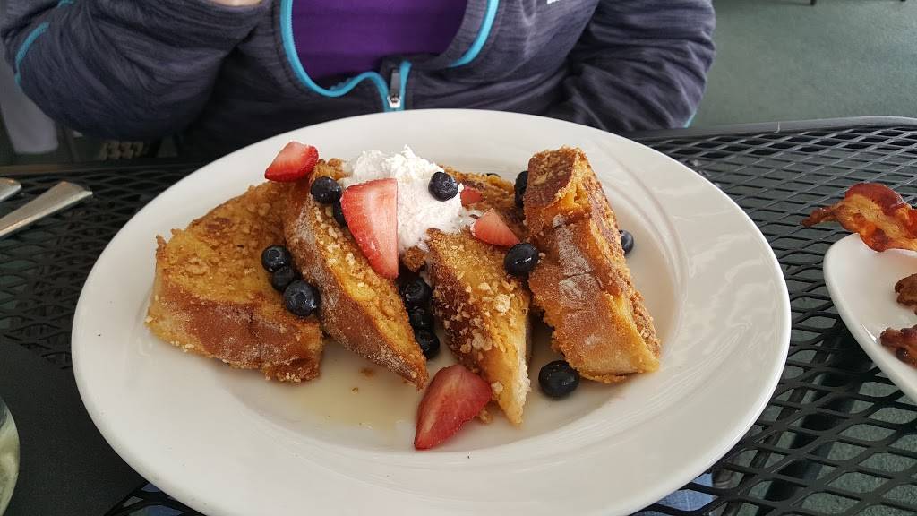 Cozys Cottage Event Venue | restaurant | 6456 Cincinnati Dayton Rd, Liberty Township, OH 45044, USA | 5136449365 OR +1 513-644-9365