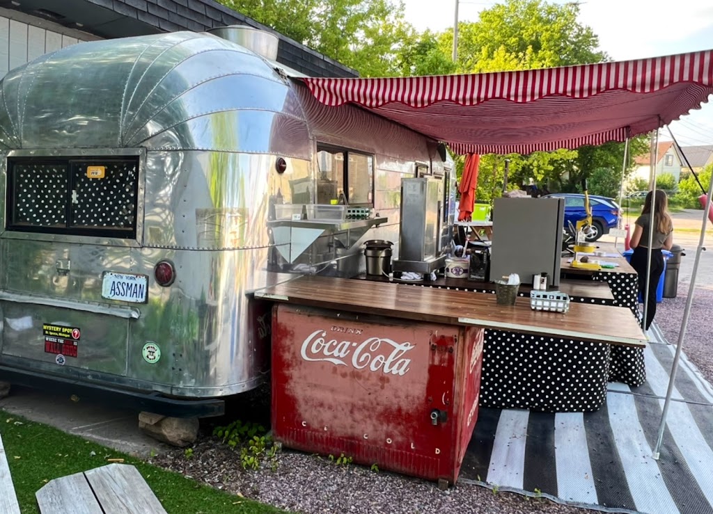 Motown Nates | restaurant | 800 Ashmun St, Sault Ste. Marie, MI 49783, USA | 9067484892 OR +1 906-748-4892