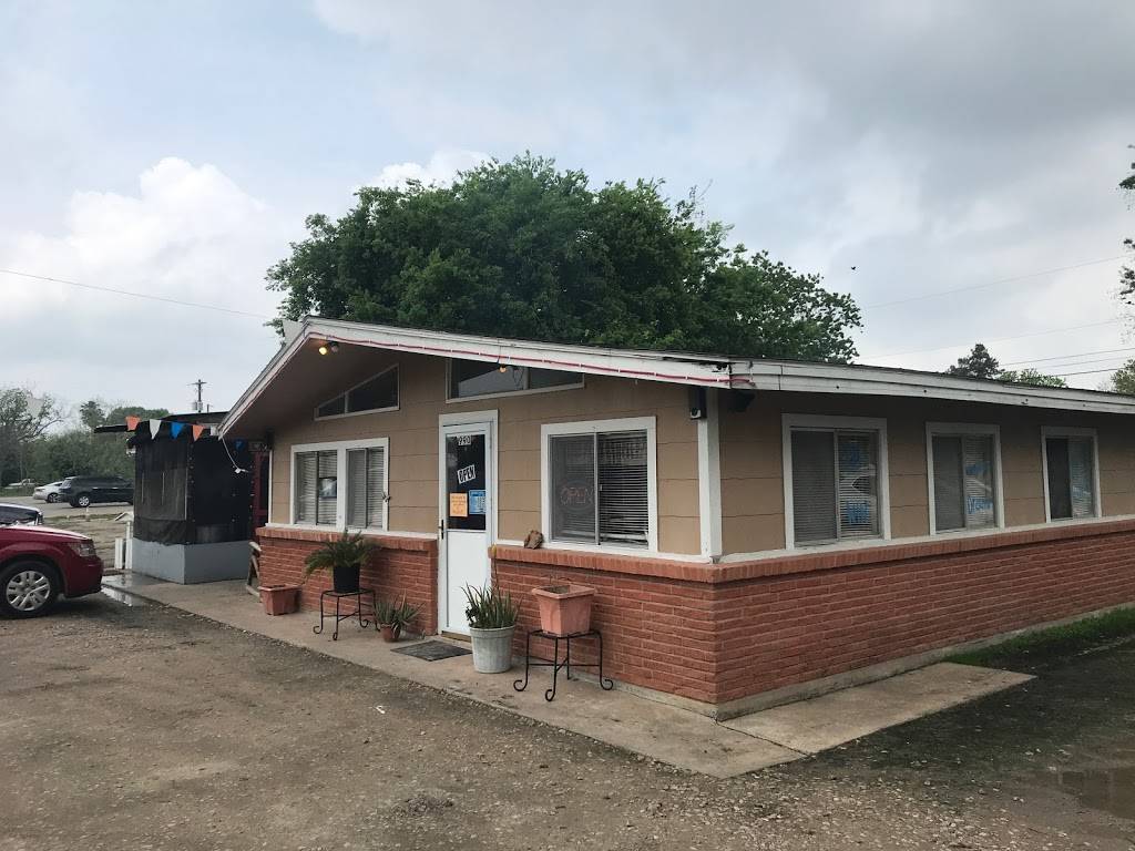 Smokin As BBQ | restaurant | Blessing, TX 77419, USA | 3614041190 OR +1 361-404-1190