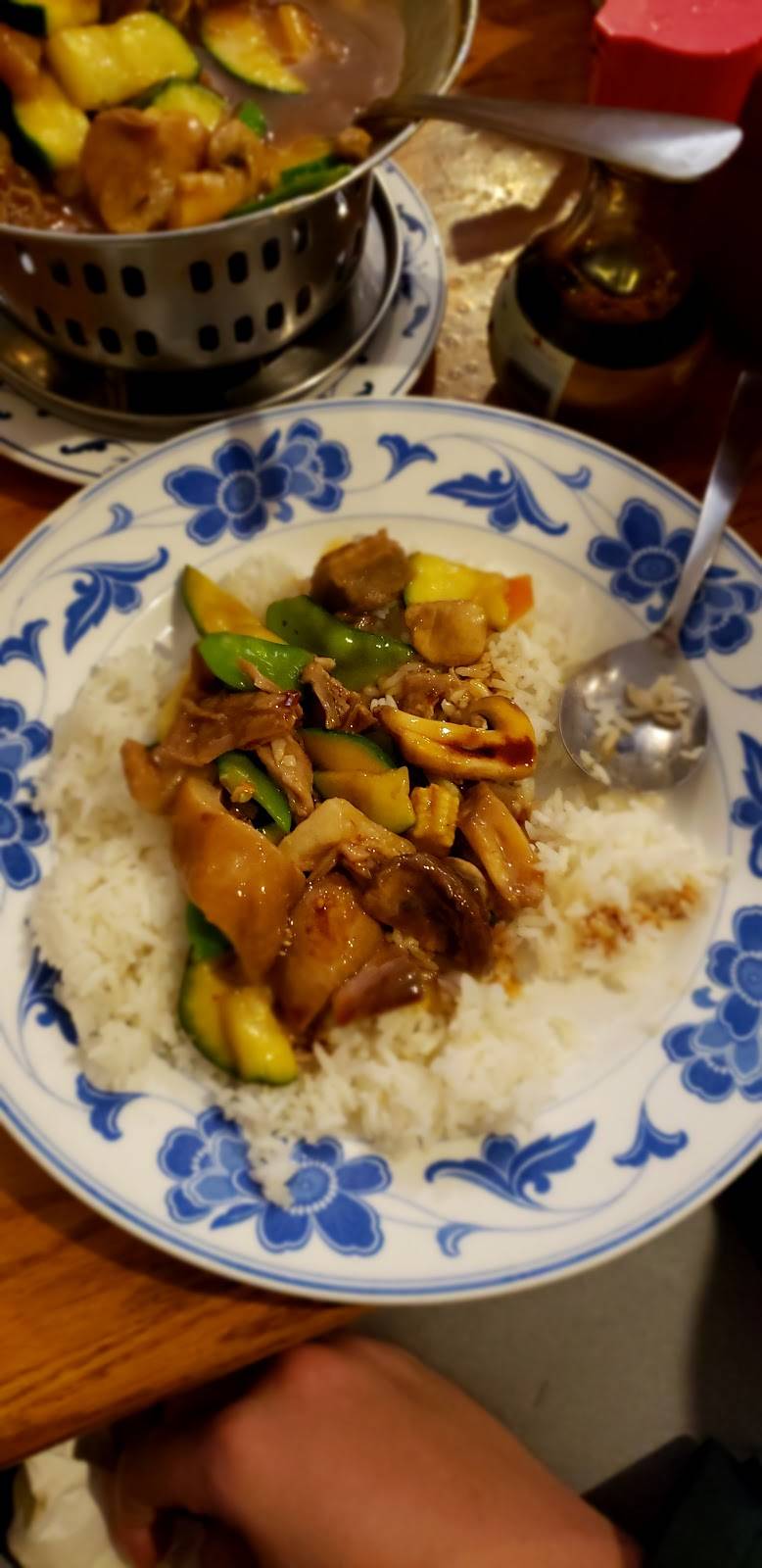 Szechuan Express | restaurant | 315 N 114th St, Omaha, NE 68154, USA | 4023309779 OR +1 402-330-9779