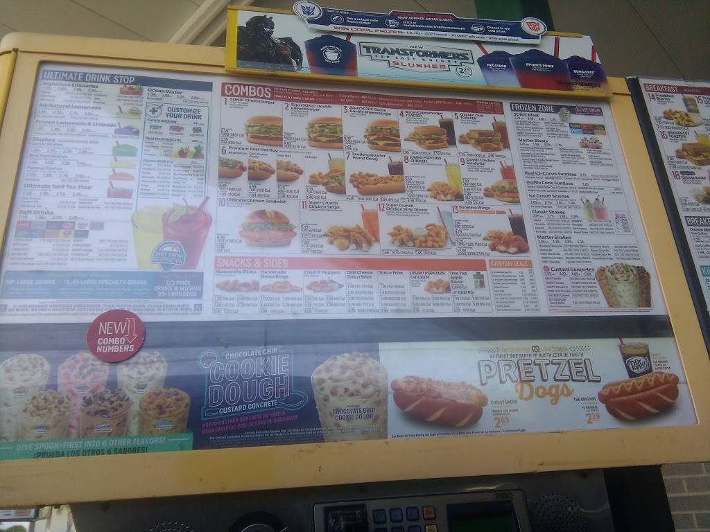 Sonic Drive-In | restaurant | 602 S 14th St, Kingsville, TX 78363, USA | 3615927001 OR +1 361-592-7001