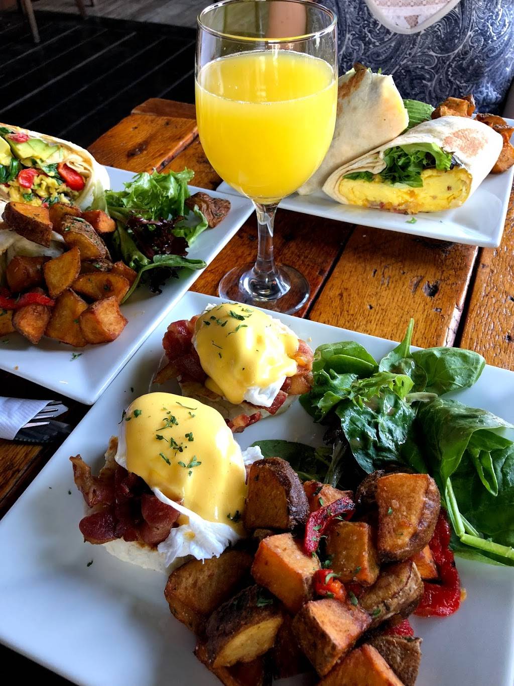 99 Rogers | restaurant | 99 Rogers Ave, Brooklyn, NY 11216, USA | 7187084933 OR +1 718-708-4933