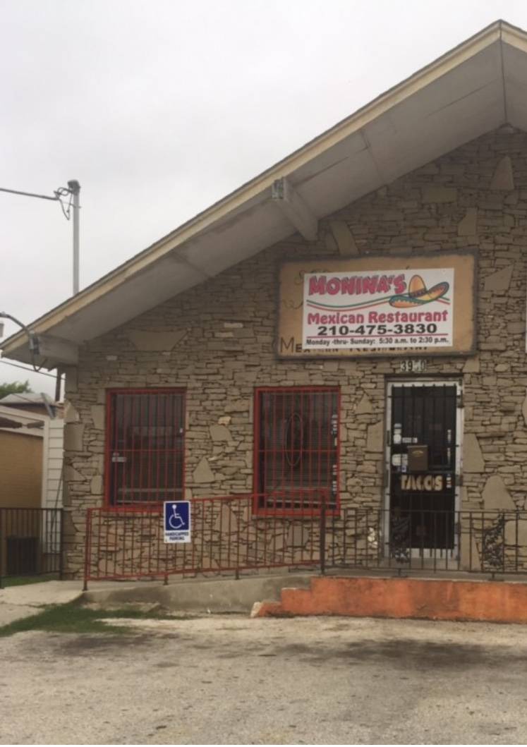 Moninas Mexican Restaurant | restaurant | 3950 S Zarzamora St, San Antonio, TX 78225, USA | 2104753830 OR +1 210-475-3830